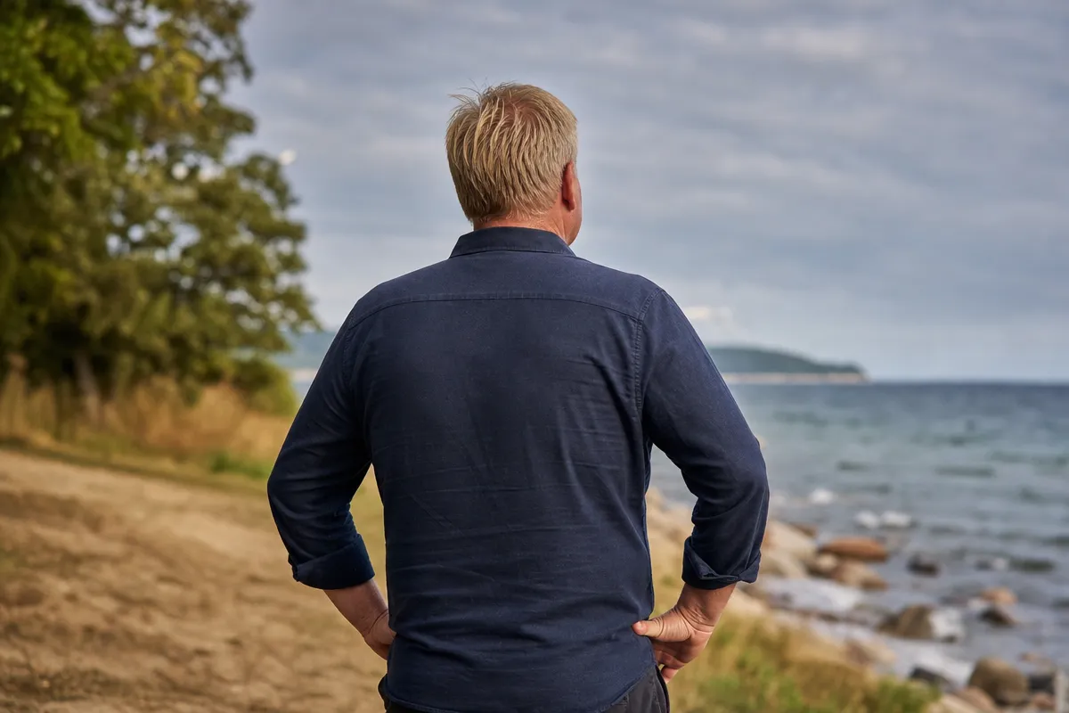 Lars Lyng løn og formue